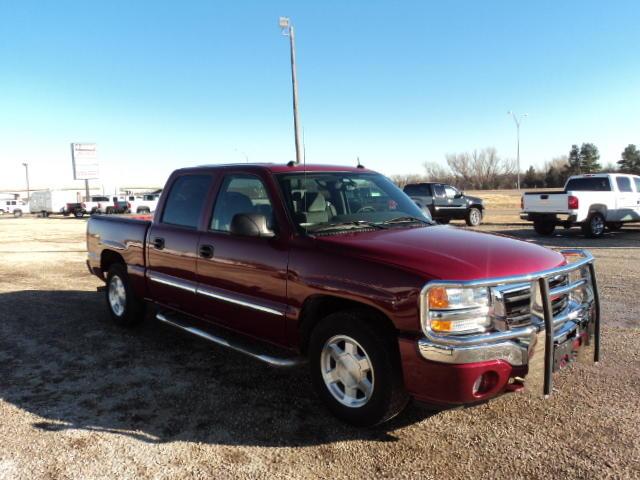 GMC Sierra 2005 photo 2