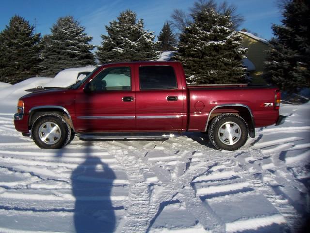 GMC Sierra 2005 photo 2