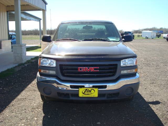 GMC Sierra 2005 photo 3