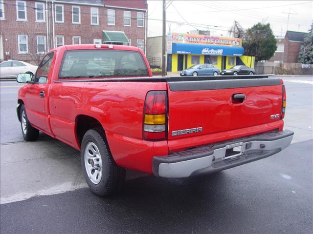 GMC Sierra 2005 photo 3