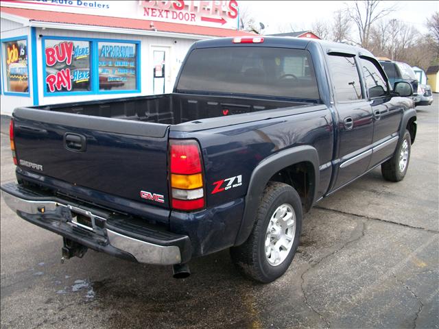 GMC Sierra 2005 photo 5