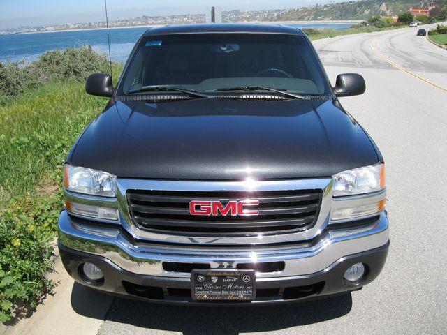 GMC Sierra 2005 photo 1