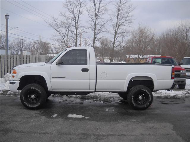 GMC Sierra Unknown Pickup