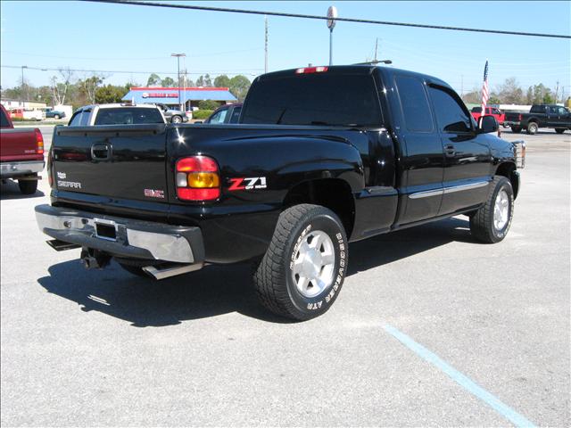 GMC Sierra 2005 photo 4