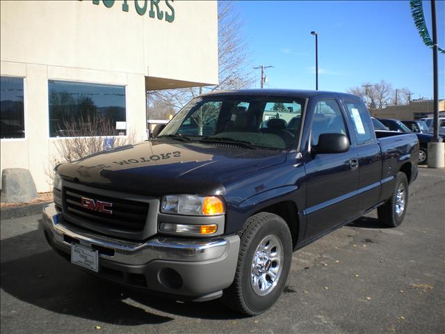 GMC Sierra 2006 photo 2