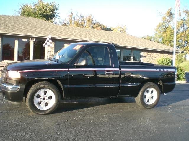 GMC Sierra 2006 photo 1