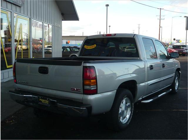 GMC Sierra 2006 photo 1