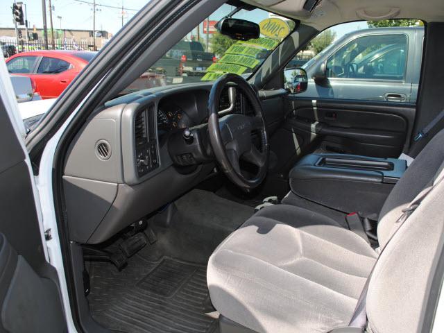 GMC Sierra 2006 photo 4