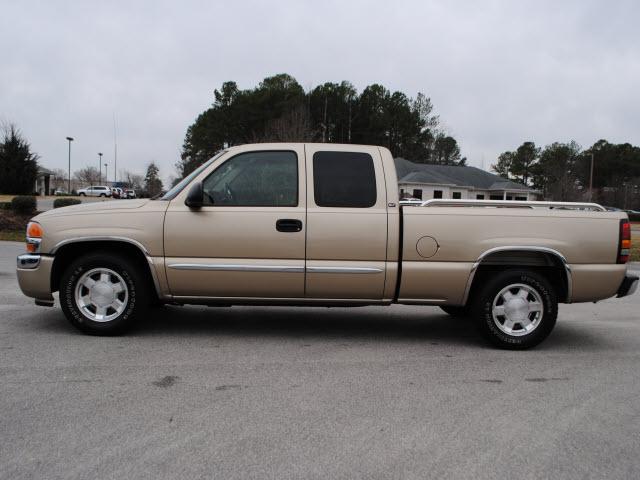 GMC Sierra 2006 photo 1