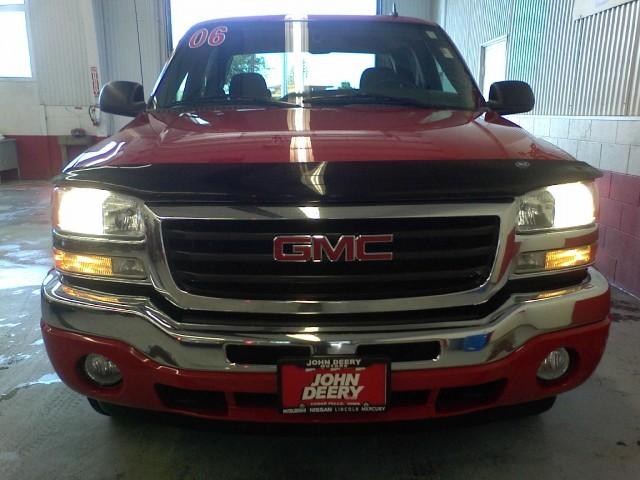 GMC Sierra 2006 photo 0