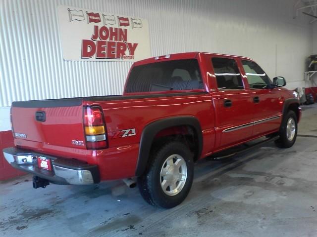 GMC Sierra 2006 photo 1