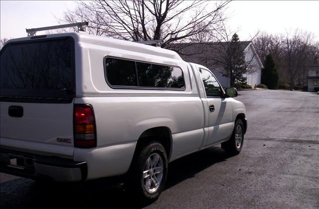 GMC Sierra 2006 photo 1