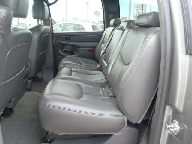 GMC Sierra 2006 photo 1