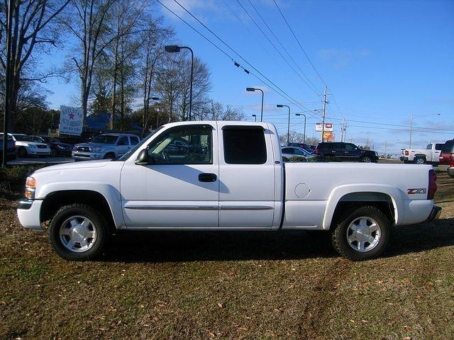 GMC Sierra 2006 photo 1