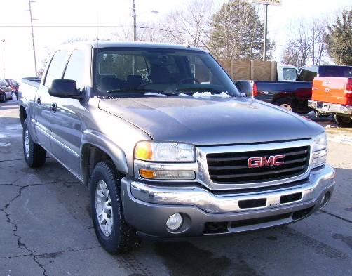 GMC Sierra 2006 photo 2