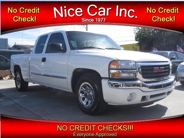 GMC Sierra CREW CAB SLT Pickup