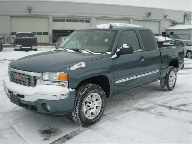 GMC Sierra 2006 photo 2