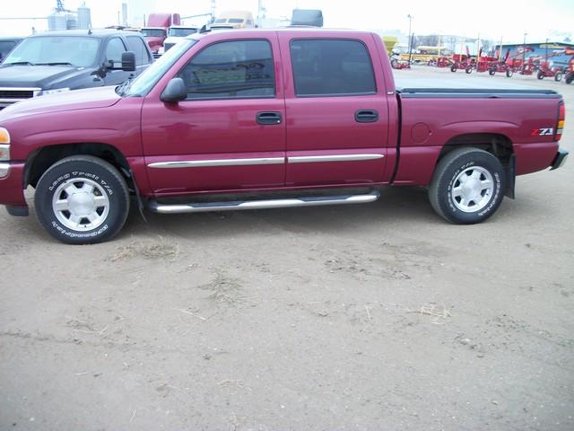 GMC Sierra 2006 photo 1