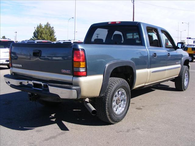 GMC Sierra 2006 photo 2