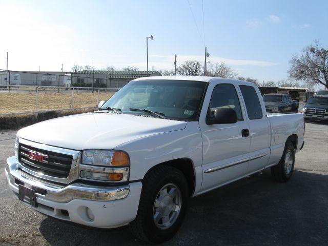 GMC Sierra 2006 photo 1