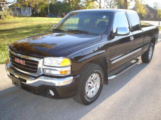 GMC Sierra 2006 photo 2