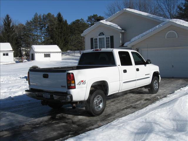 GMC Sierra 2006 photo 2