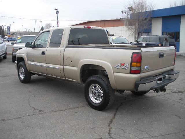 GMC Sierra 2006 photo 2