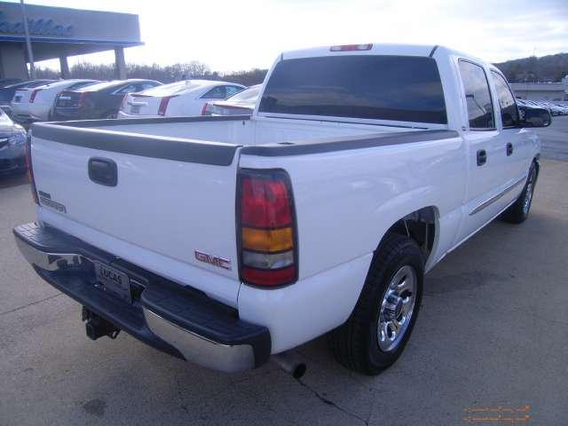 GMC Sierra 2006 photo 3