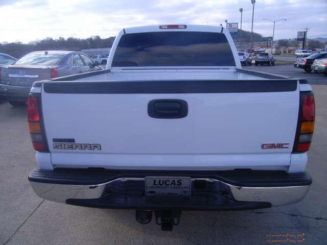 GMC Sierra 2006 photo 4