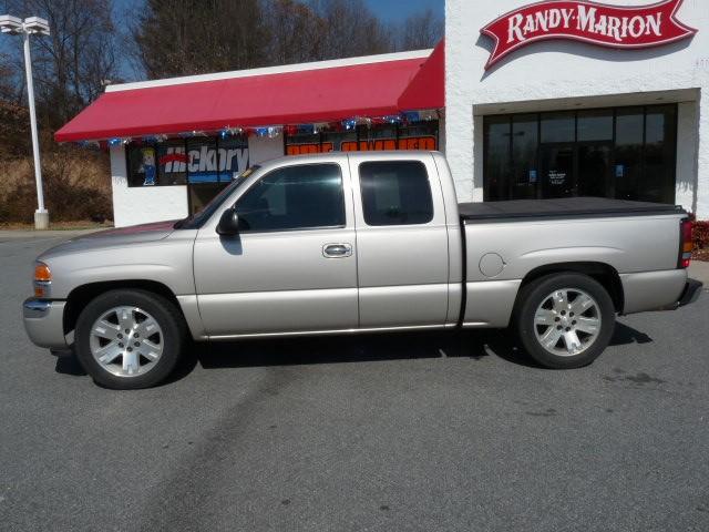 GMC Sierra 2006 photo 1