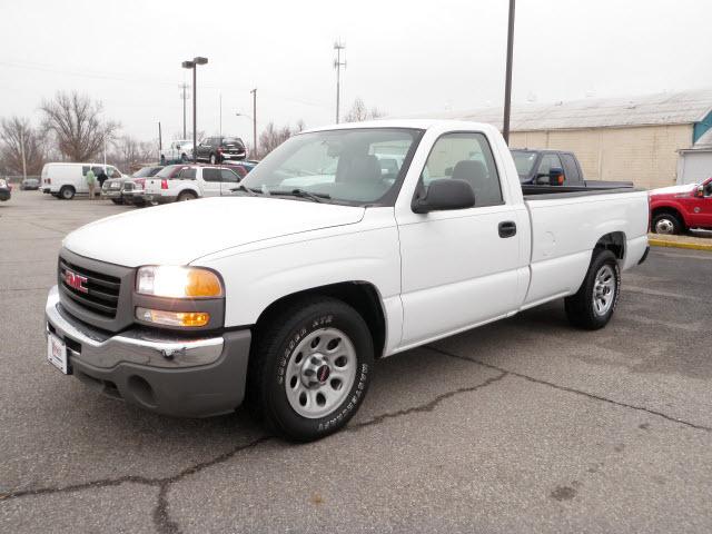 GMC Sierra 2006 photo 2