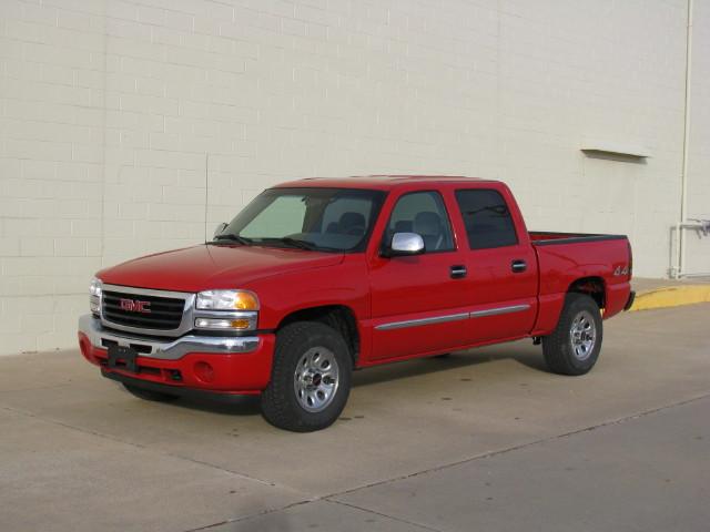 GMC Sierra 2006 photo 2