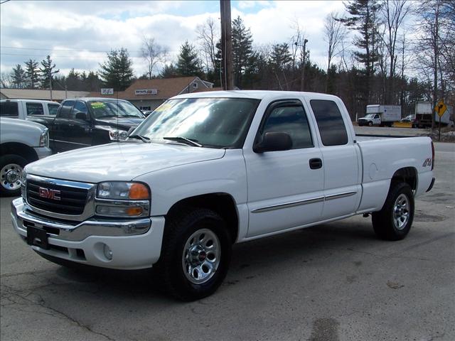 GMC Sierra 2006 photo 1