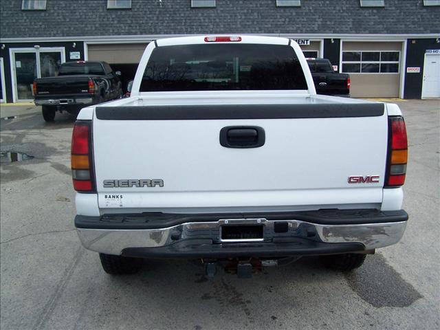 GMC Sierra 2006 photo 3