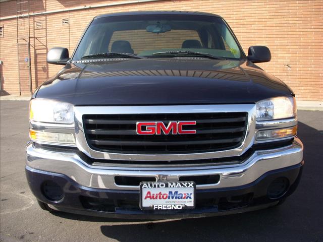 GMC Sierra 2006 photo 2