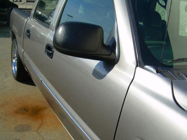 GMC Sierra 2006 photo 2