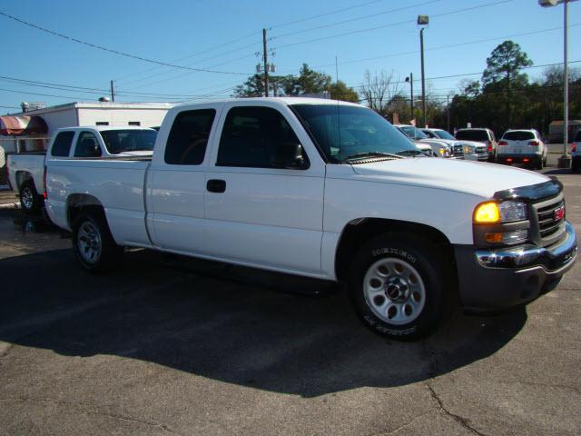 GMC Sierra 2006 photo 1