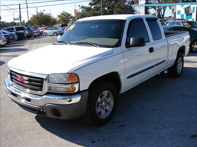 GMC Sierra 2006 photo 1