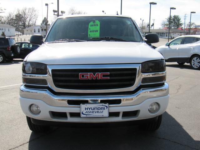 GMC Sierra 2006 photo 1