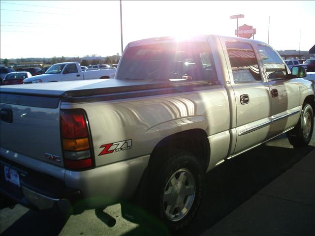 GMC Sierra 2006 photo 3