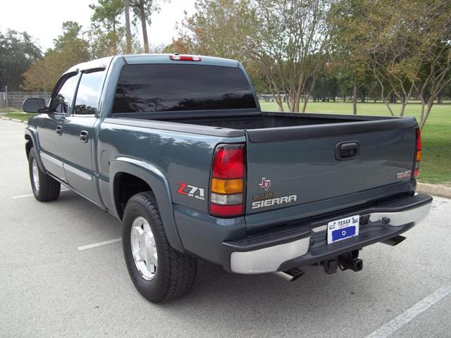 GMC Sierra 2006 photo 4