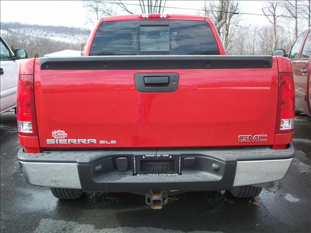 GMC Sierra 2007 photo 1