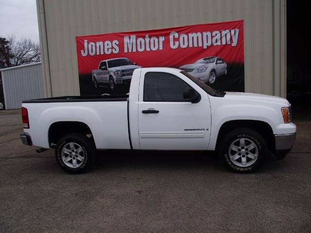 GMC Sierra 2007 photo 2