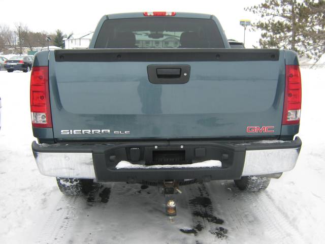 GMC Sierra 2007 photo 1