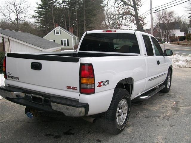 GMC Sierra 2007 photo 3