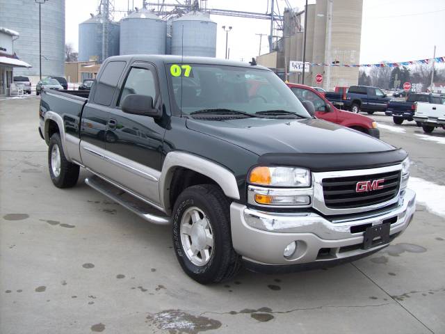 GMC Sierra 2007 photo 2