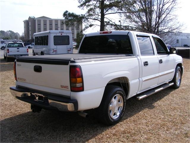 GMC Sierra 2007 photo 1