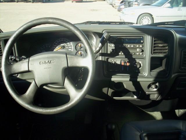 GMC Sierra 2007 photo 2