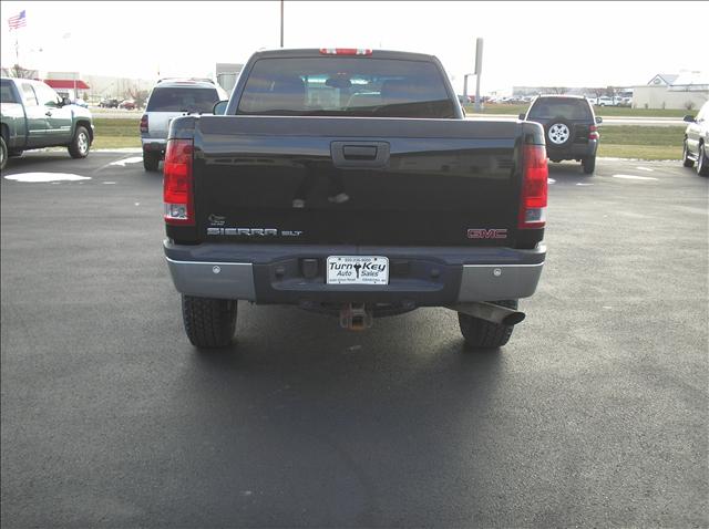 GMC Sierra 2007 photo 2