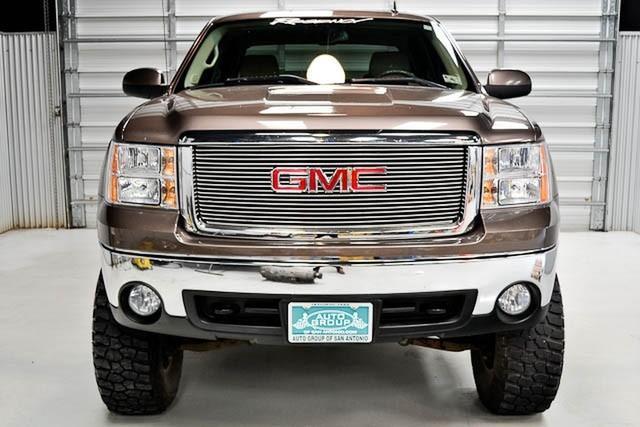 GMC Sierra 2007 photo 2